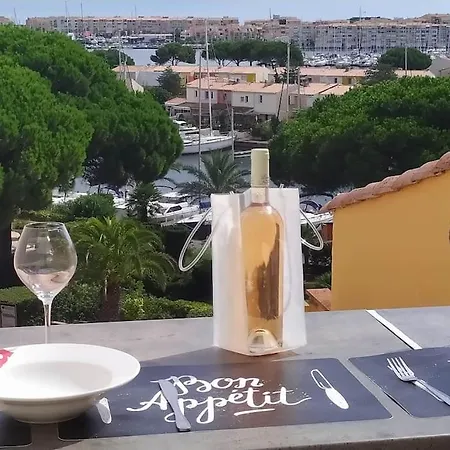 Daire Design Avec Solarium Au Dernier Etage Agde